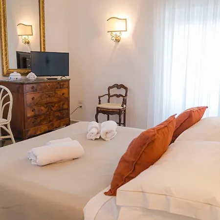 Romasi Bed & Breakfast