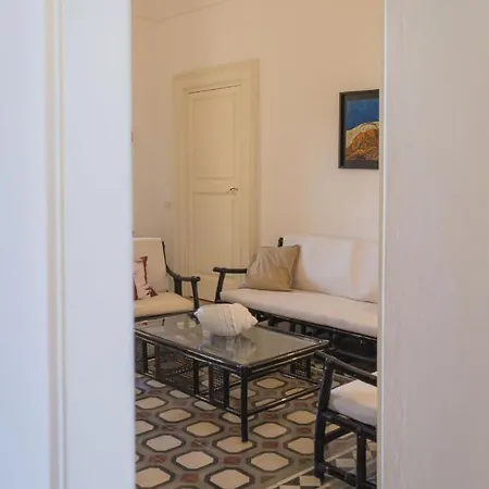 Romasi Bed & Breakfast 4*