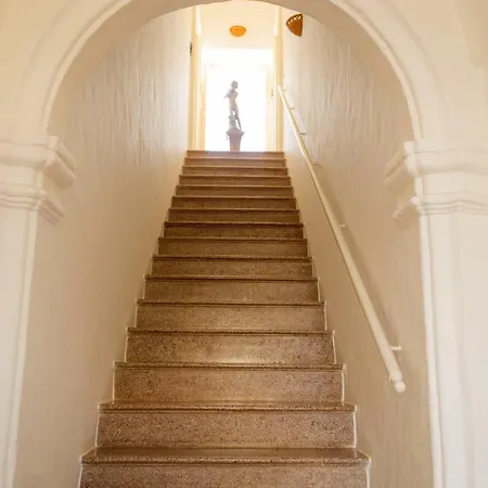 Romasi Bed & Breakfast
