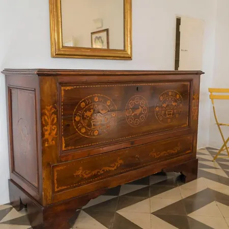 Romasi Bed & Breakfast
