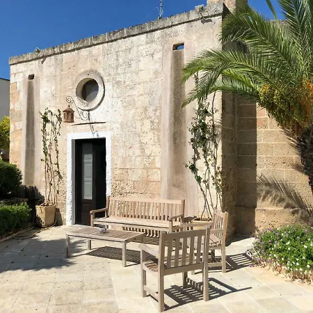 Bed & Breakfast Romasi 4*