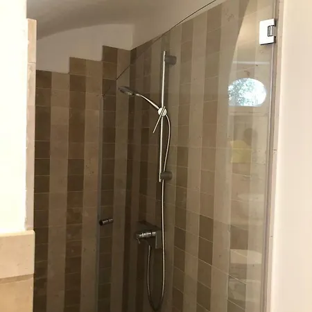 Romasi 4*