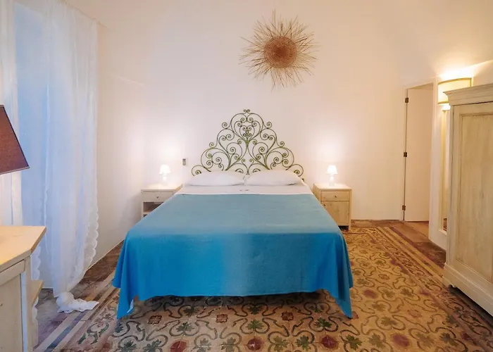 Romasi Bed & Breakfast